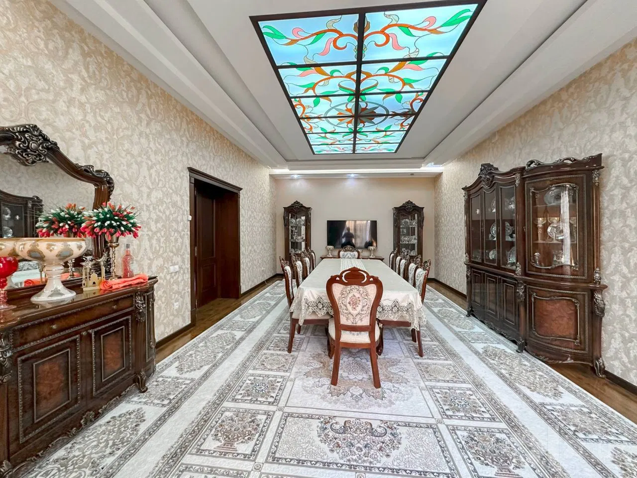 Tashkent City, Mirzo Ulug'bek District