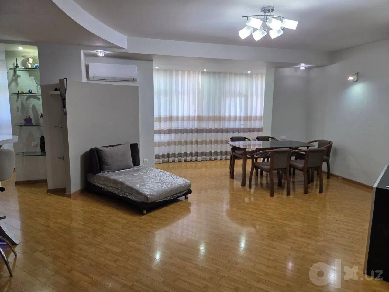 Tashkent City, Mirzo Ulug'bek District