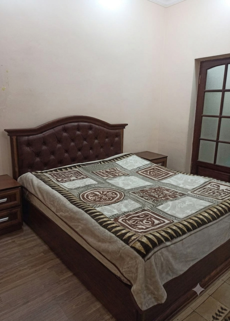 Tashkent, Yashnabad District, Mavlon Riyoziy street 1, 32A