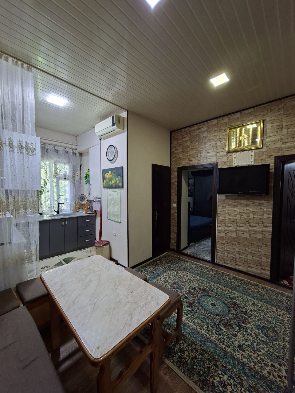 Tashkent, Akkurgan 1 passage
