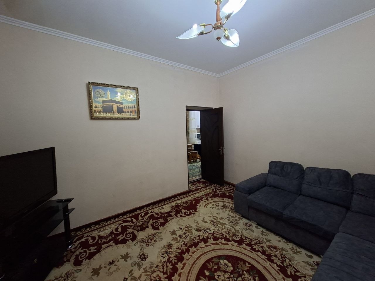 Tashkent, Akkurgan 1 passage