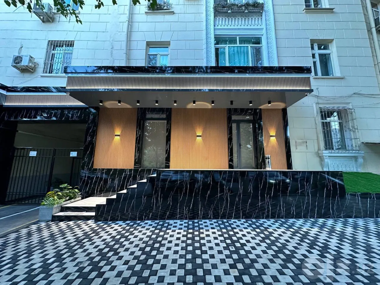 Tashkent City, Mirzo Ulug'bek District