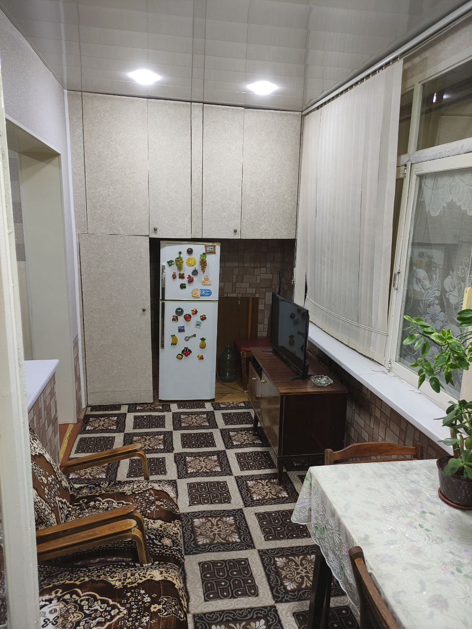 Tashkent, Mirzo Ulugbek District, Karasu Residential Area, 6-mavze, 5